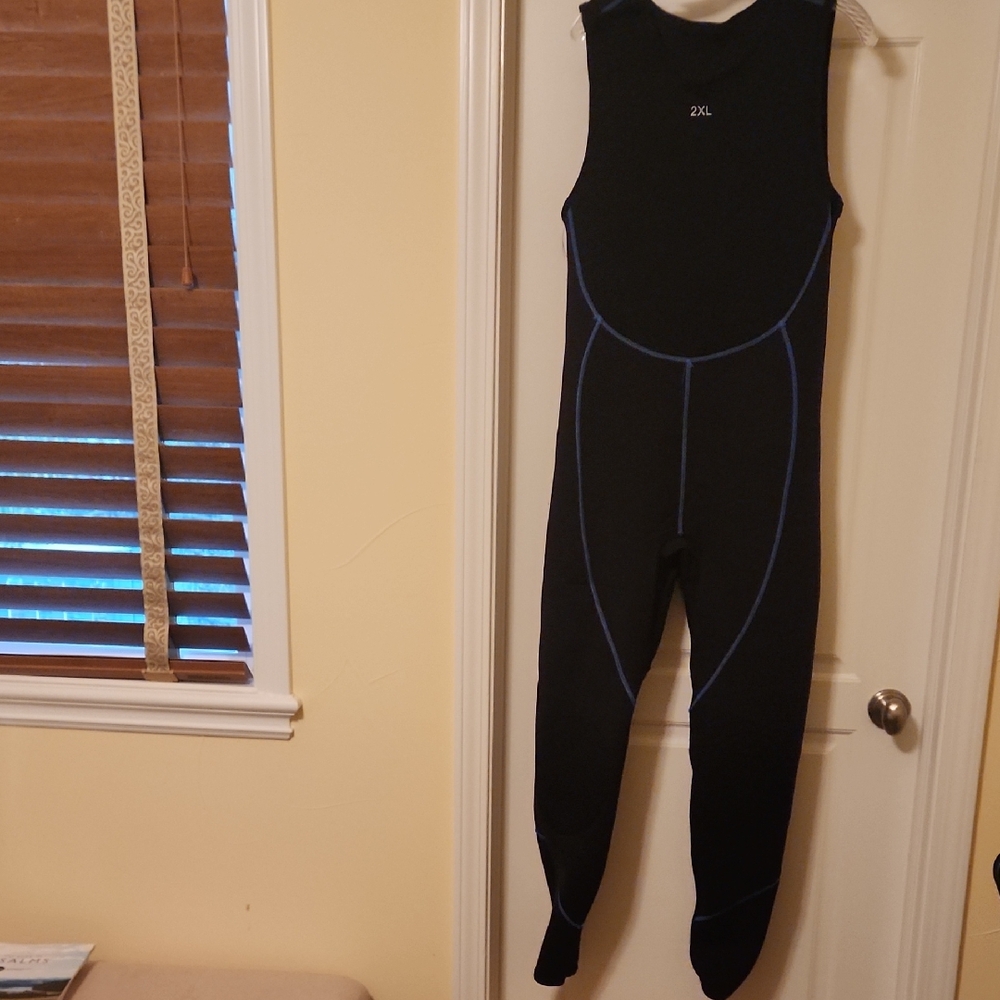 Men's Black Swim Wetsuit